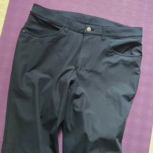 Men’s Lululemon ABC Pant